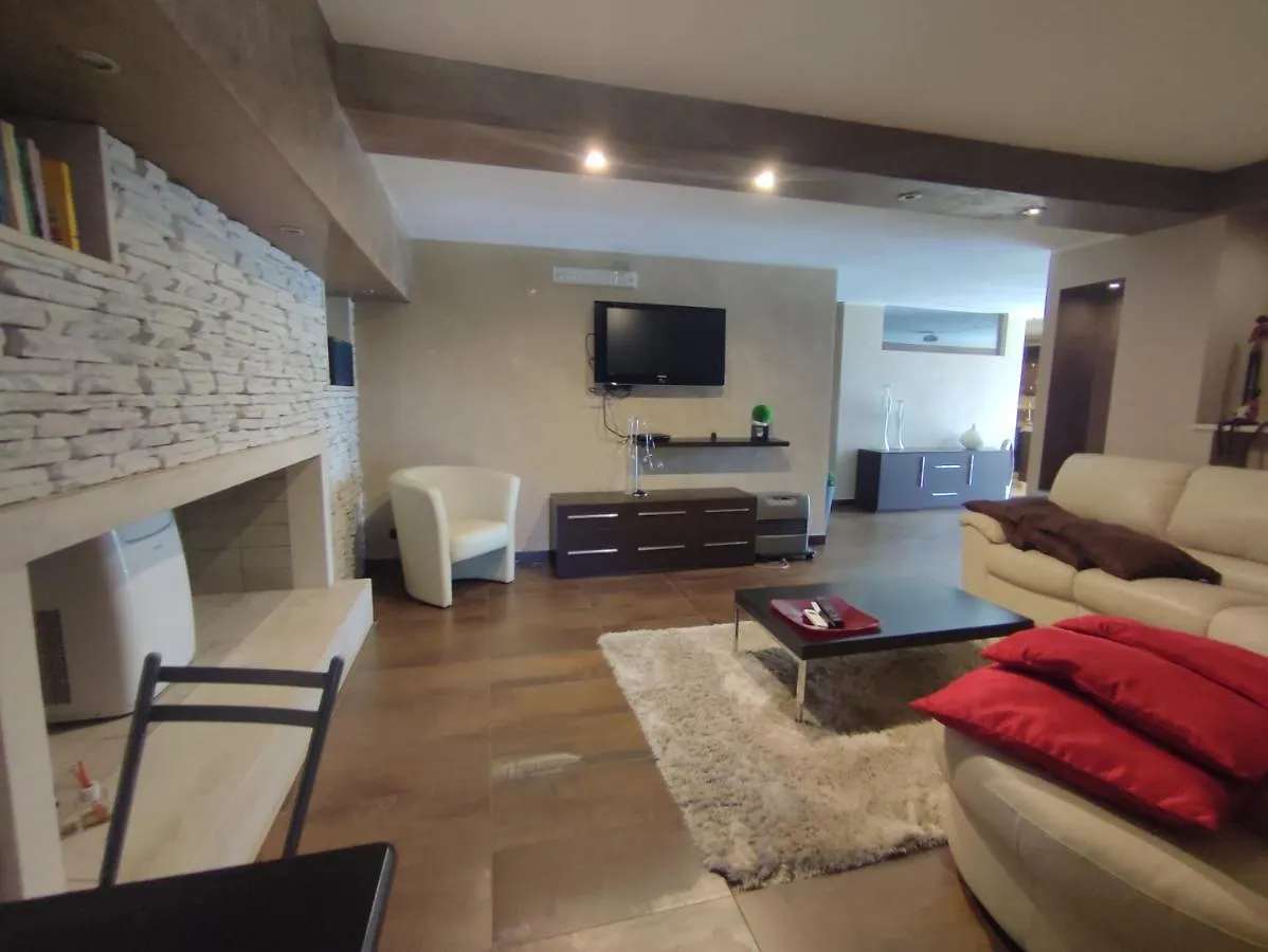 Villa Verde Guest House Tramatza